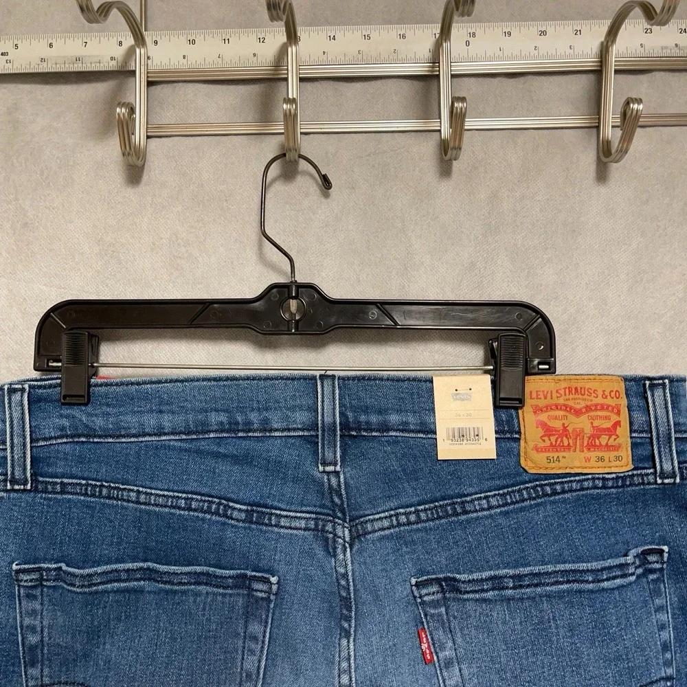 NWT Levi's 514 Jeans Men 36X30 Blue Denim Pants Straight Pocket Whiskered Cowboy